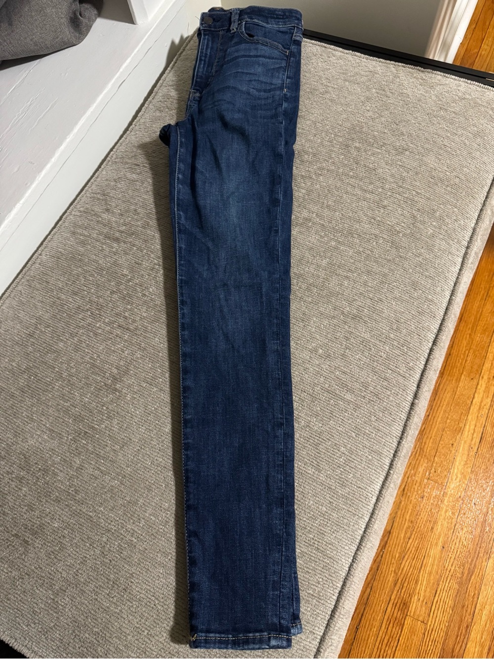 American Eagle Outfitters Women's Dark Blue Skinny Jeans - Picture 2 of 4